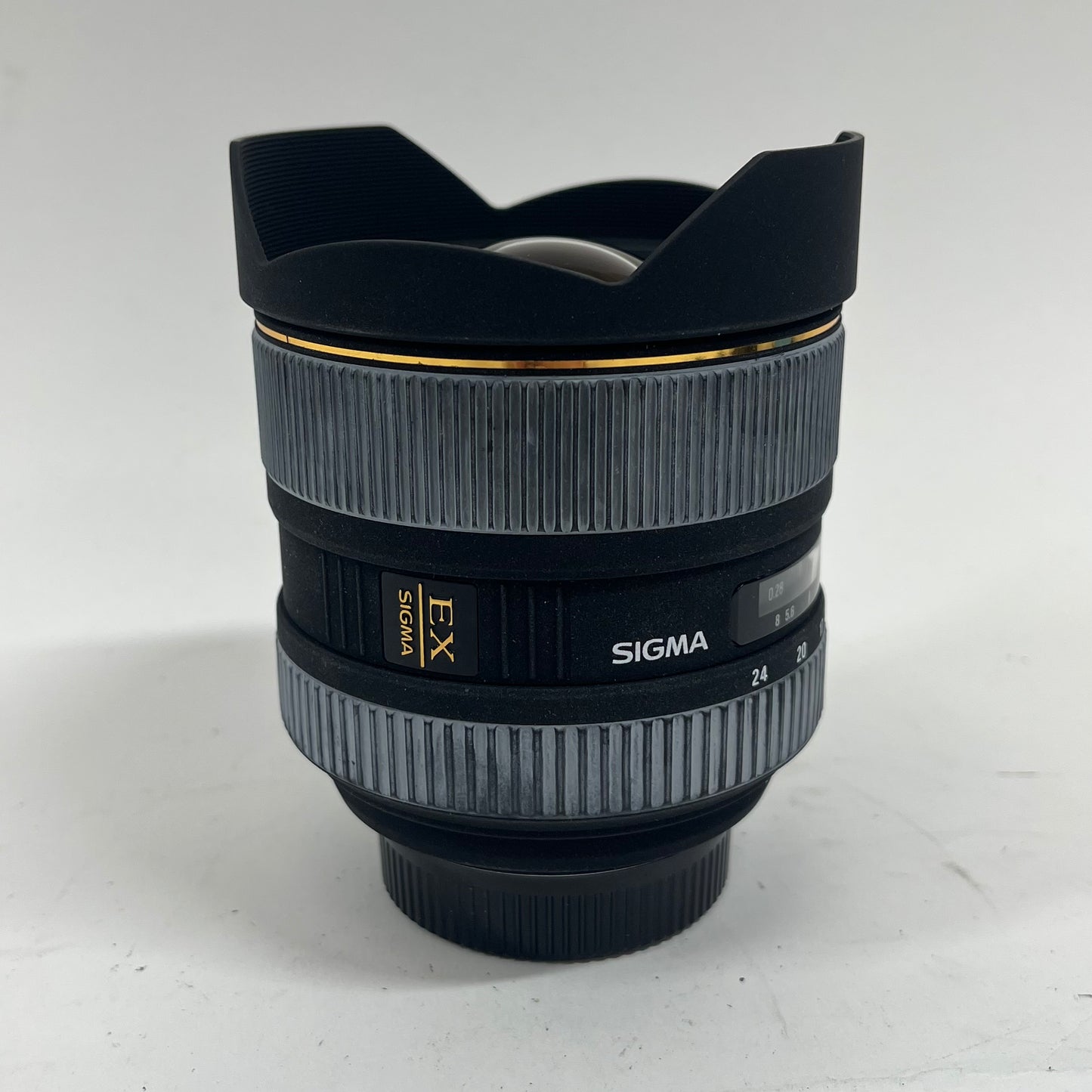 Nikon Sigma 12-24mm f/4.5-5.6 F