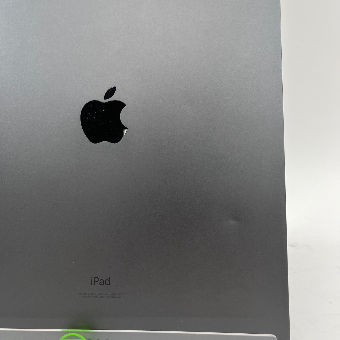 WiFi Only Apple iPad Pro 12.9" 4th Gen 128GB Space Gray MC9W4CL/A