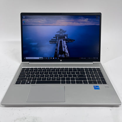 HP ProBook 450 G8 15.6" i5-1135G7 2.4GHz 8GB RAM 256GB SSD