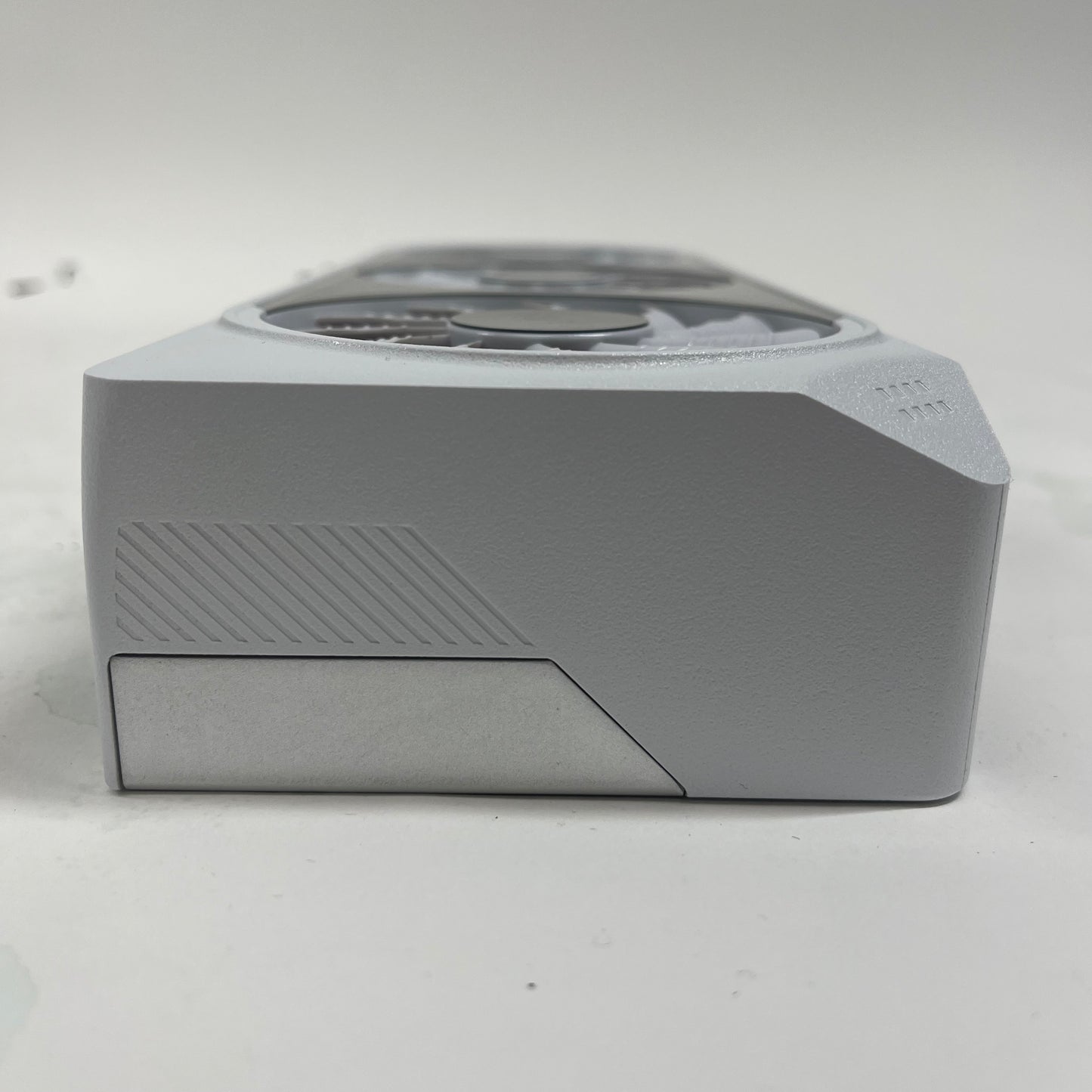 Broken Gigabyte GeForce RTX 4060 Ti Aero 16GB GDDR6 Graphics Card GV-N406TAERO