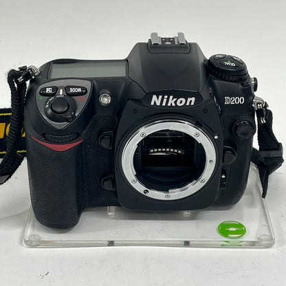 Nikon D200 10.2MP Digital SLR DSLR Camera 100,000 Shutter Count