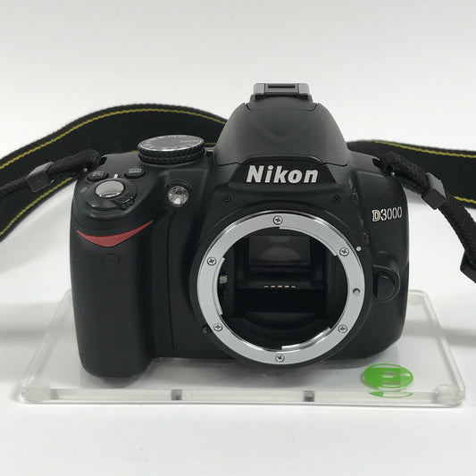 Nikon D3000 10.2MP Digital SLR DSLR Camera