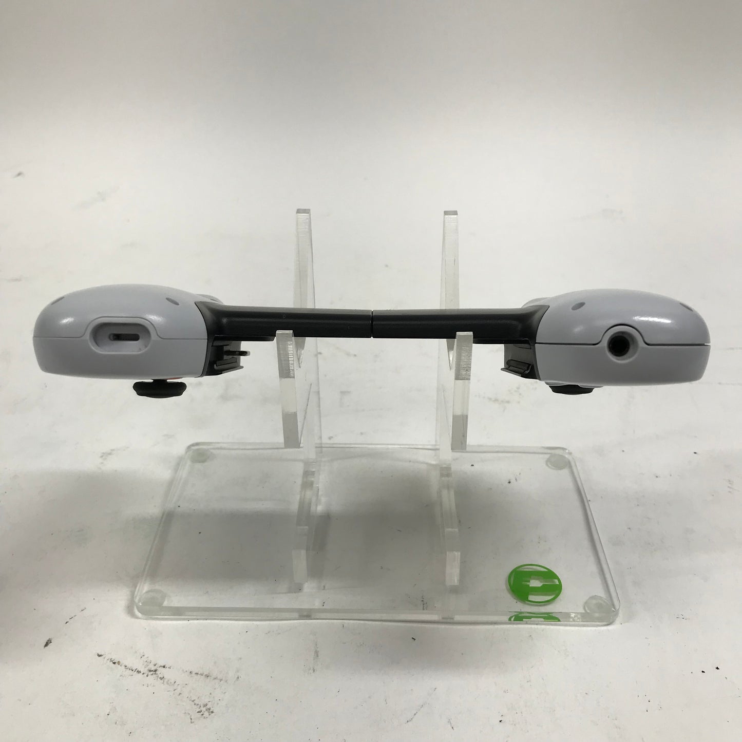 Backbone BB-02 Mobile Gaming Controller BB-02-W-S