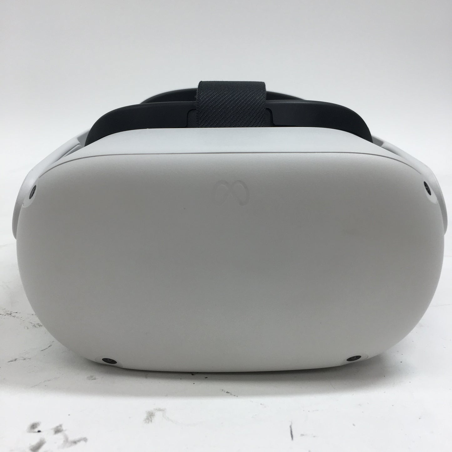 Meta Quest 2 128GB Standalone All-in-One VR Headset KW49CM