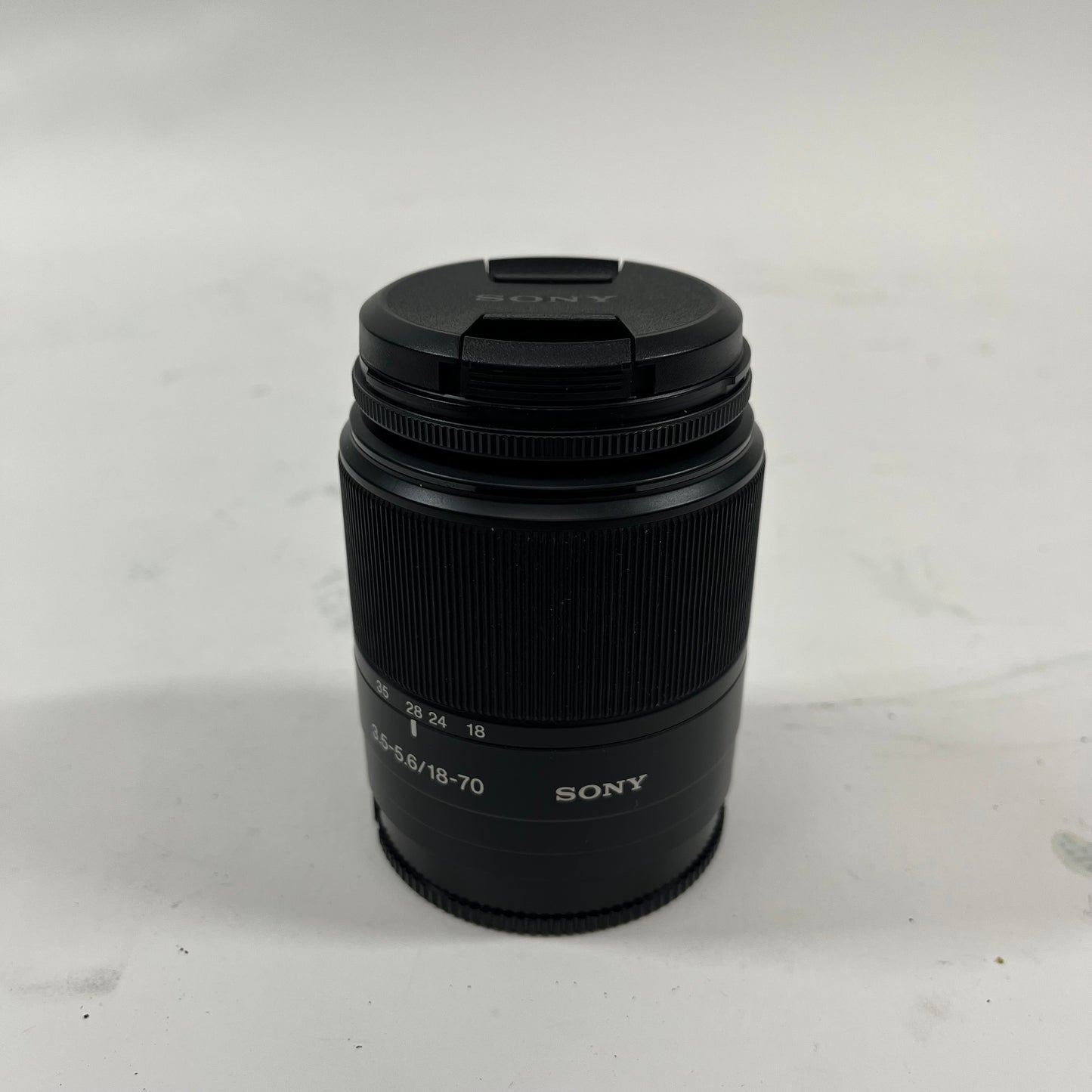 Sony DT 3.5-5.6/18-70 A-Mount APS-C SAL1870 Auto & Manual Lens, Zoom Lens