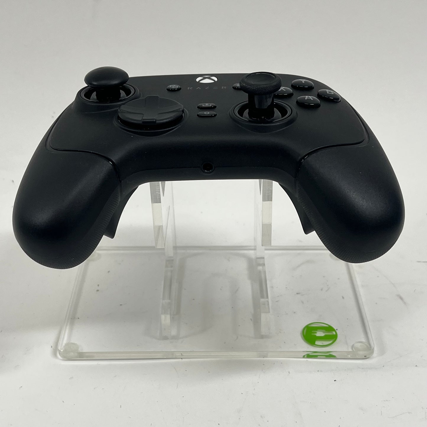 Razer Wolverine V3 Controller RZ06-0520