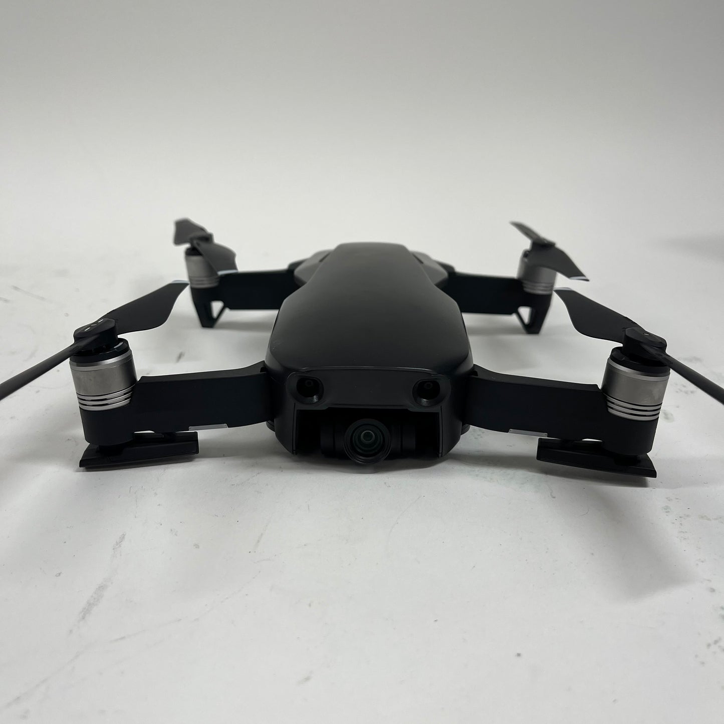 DJI Mavic Air 4K Quadcopter Camera Drone CP.PT.00000130.01