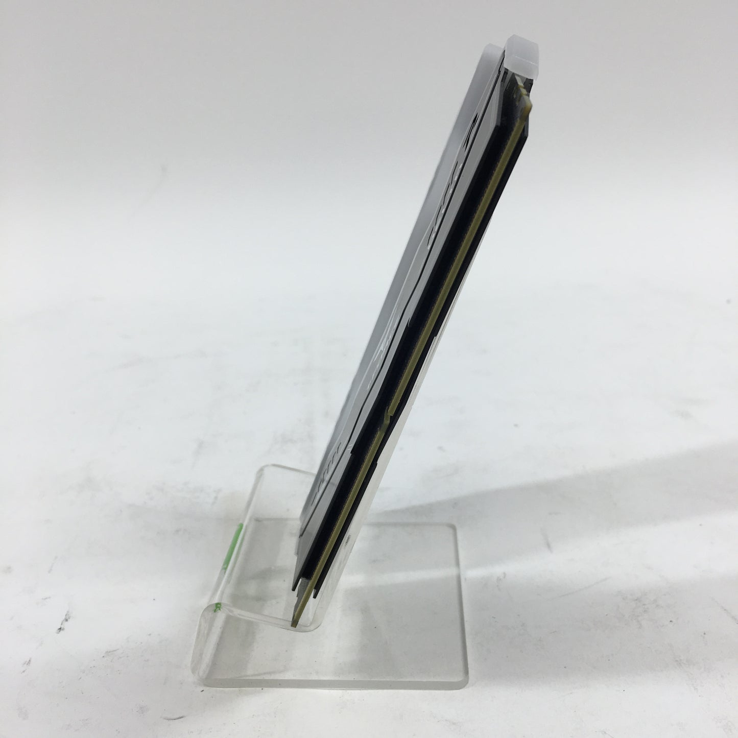 TeamGroup T-Force Delta RGB 16GB (2x8GB) RAM DDR5 5600MHz FF3D58G5600HC40BBK