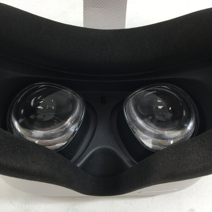 Meta Quest 2 128GB Standalone All-in-One VR Headset KW49CM