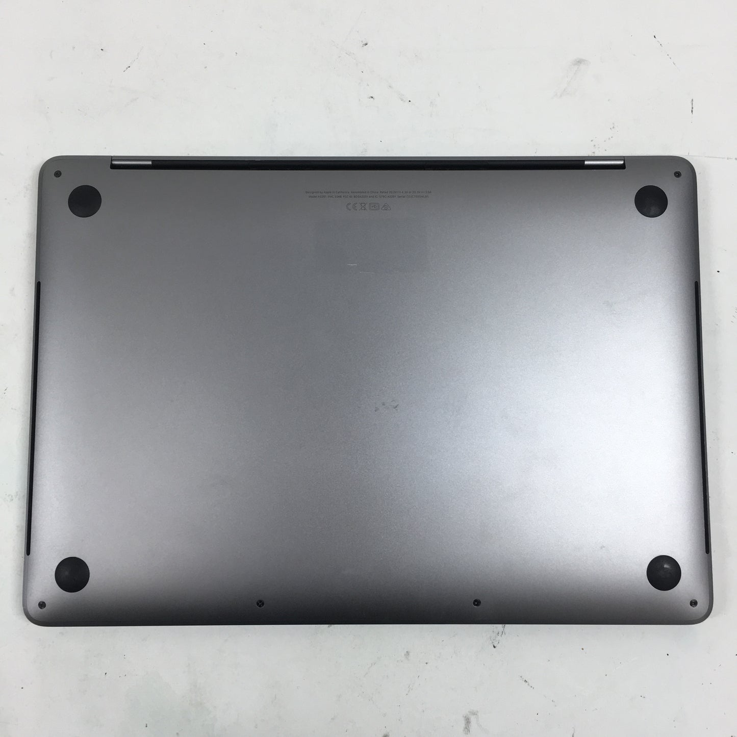 2020 Apple MacBook Pro 13.3" i7 2.3GHz 16GB RAM 512GB SSD Space Gray A2251