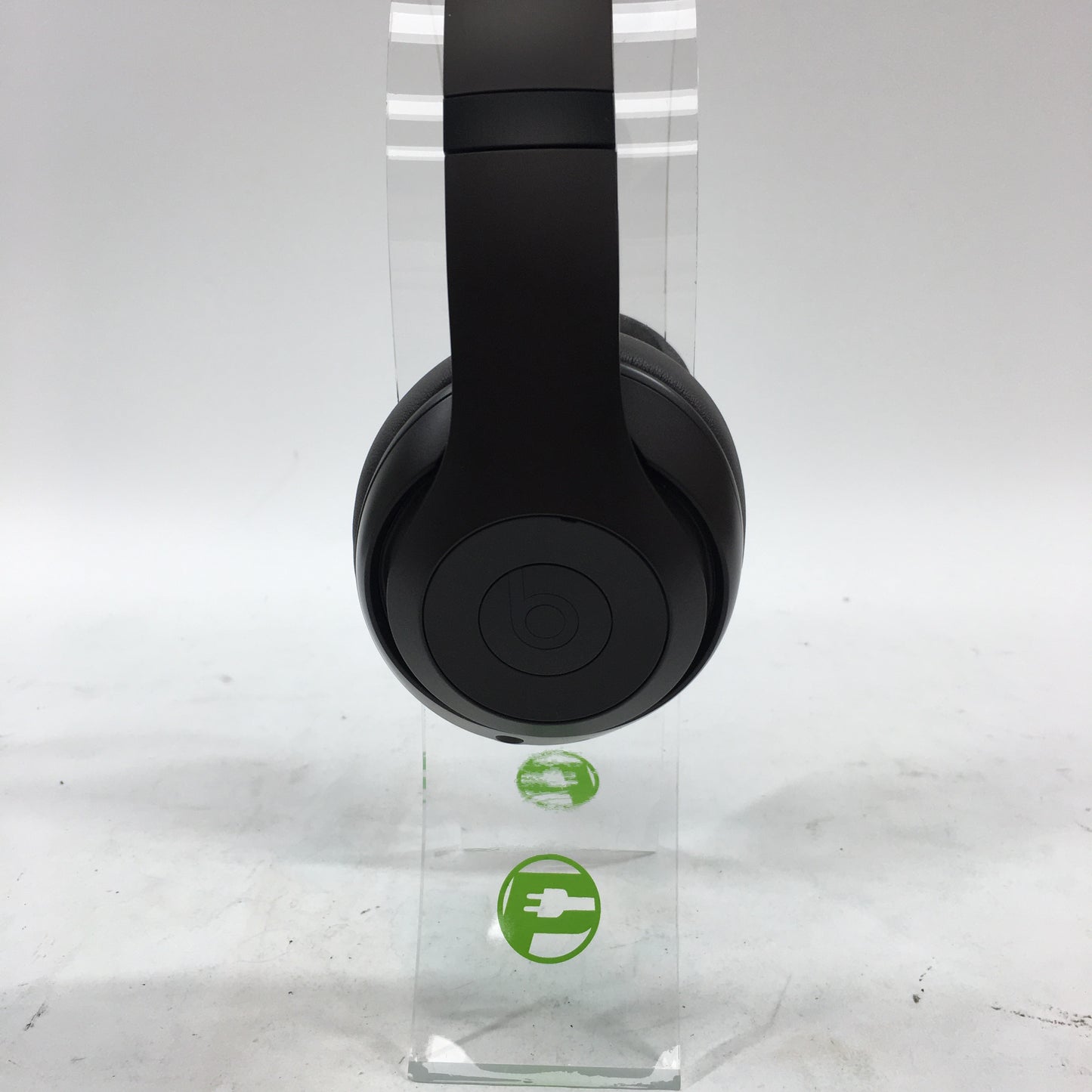 Beats Studio Pro Wireless Over-Ear Bluetooth Headphones Deep Brown MQTT3LL/A