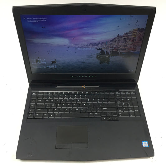 Alienware 17 R4 17.3" i7-7700HQ 2.8GHz 16GB RAM 128GB SSD GeForce GTX 1070