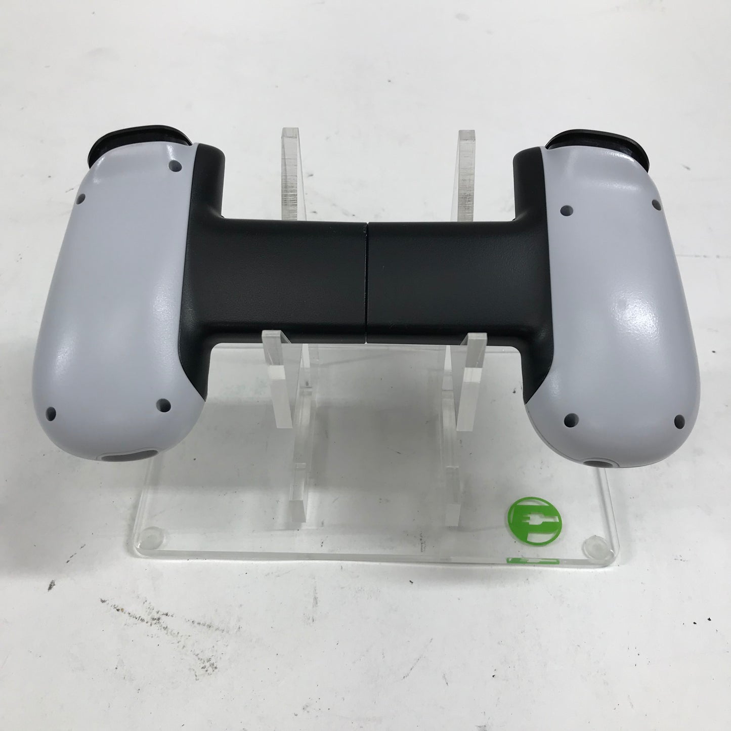 Backbone BB-02 Mobile Gaming Controller BB-02-W-S