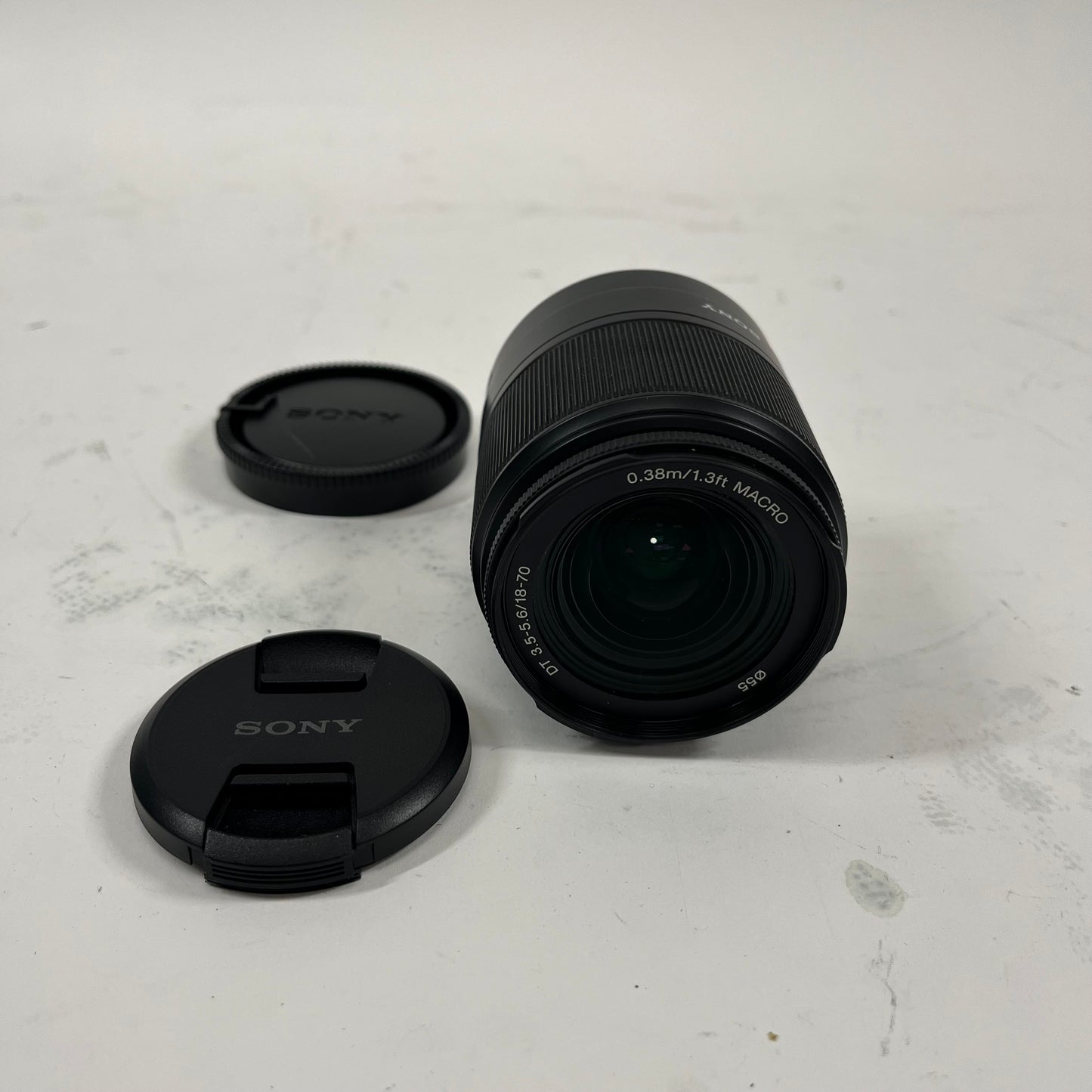 Sony DT 3.5-5.6/18-70 A-Mount APS-C SAL1870 Auto & Manual Lens, Zoom Lens
