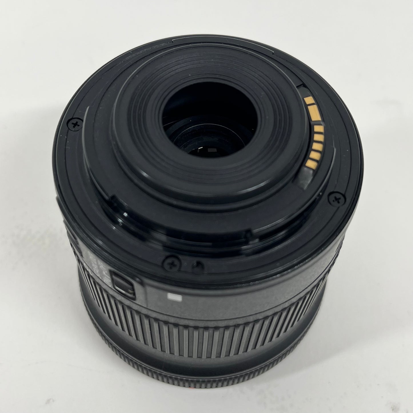 Canon EF-S 10-18mm f/4.5-5.6 IS STM