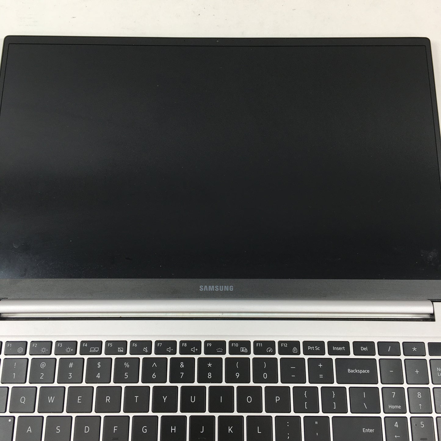 Samsung Galaxy Book4 NP750XGK 15.6" Core 7 150U 1.8GHz 16GB RAM 512GB SSD