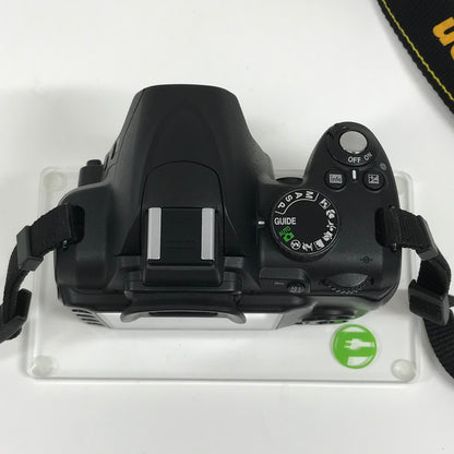 Nikon D3000 10.2MP Digital SLR DSLR Camera