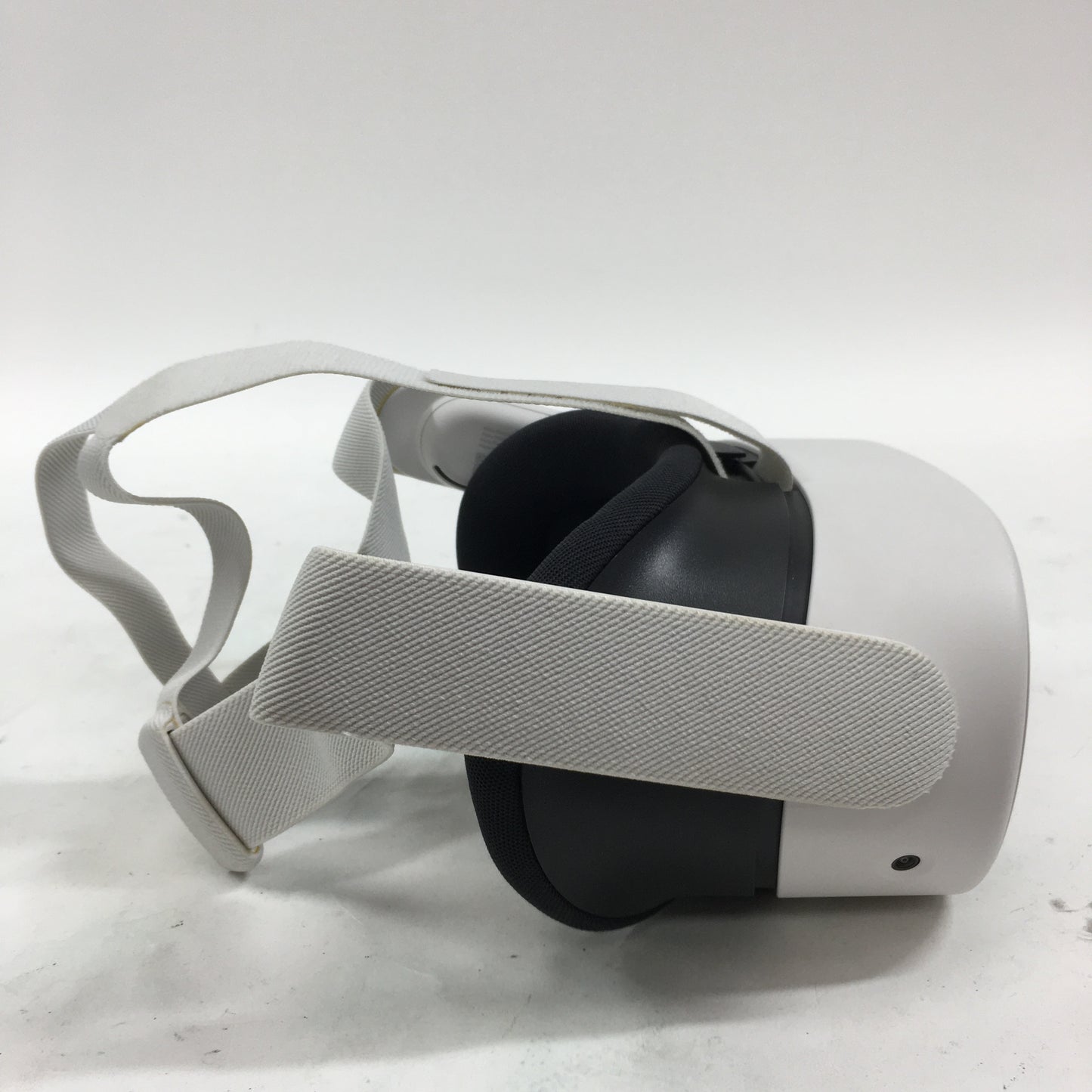 Meta Quest 3S 256GB Standalone All-in-One VR Headset P97