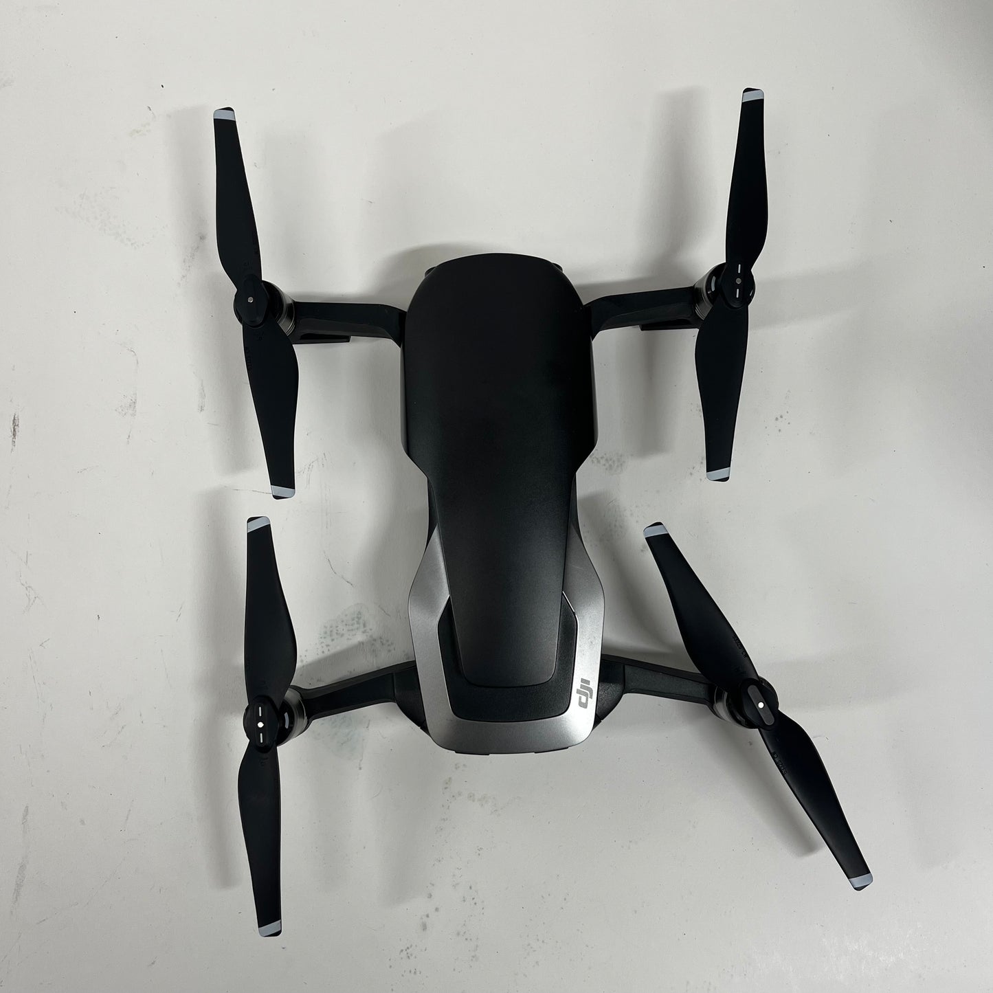 DJI Mavic Air 4K Quadcopter Camera Drone CP.PT.00000130.01