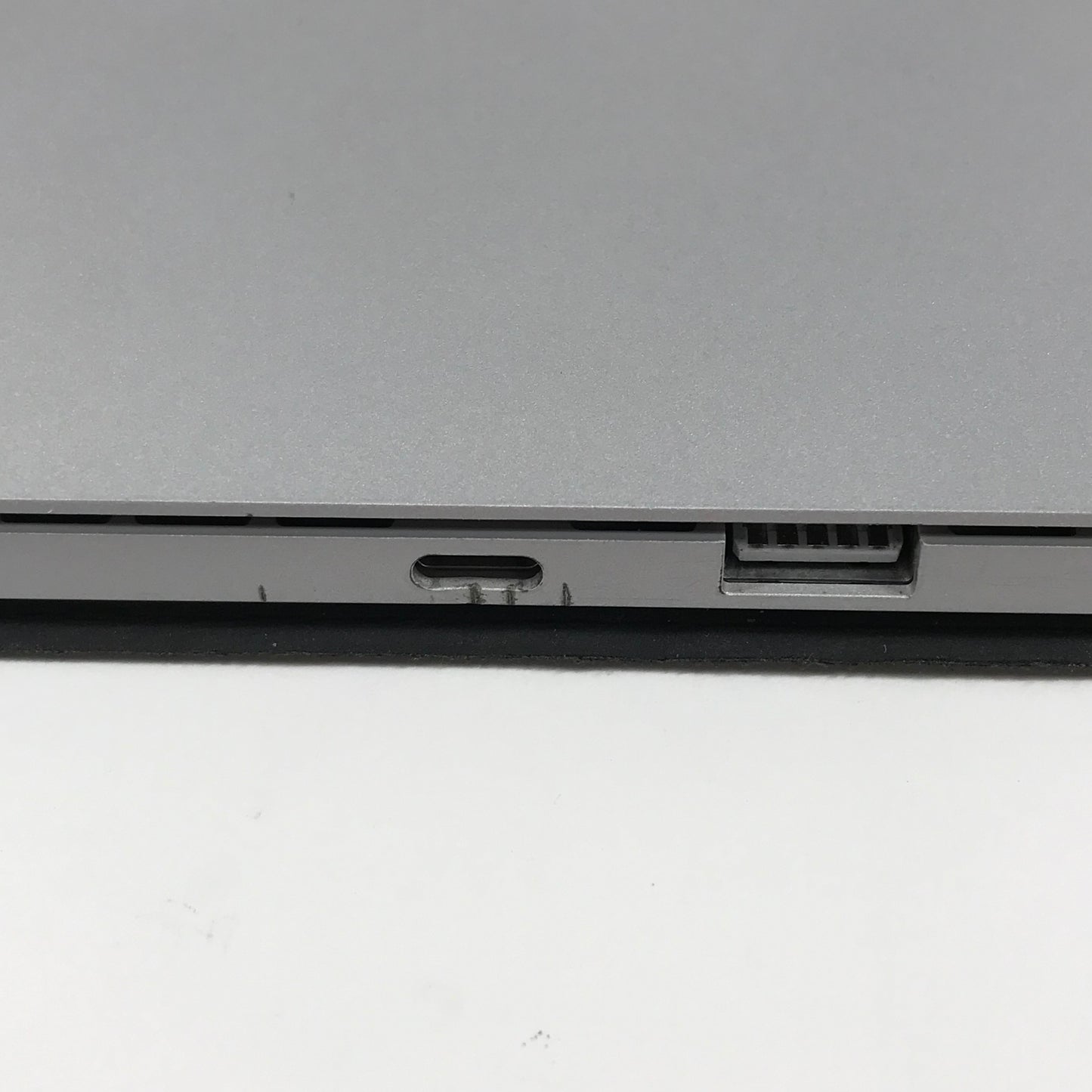 Microsoft Surface Pro 7 1886 12.3" i3-1005G1 1.2GHz 4GB RAM 128GB SSD