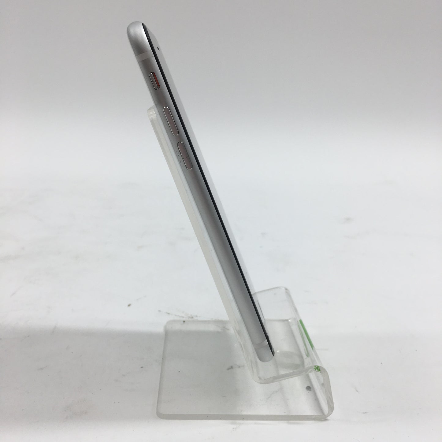 Unlocked Apple iPhone SE 64GB 18.0 White MHGQ3J/A