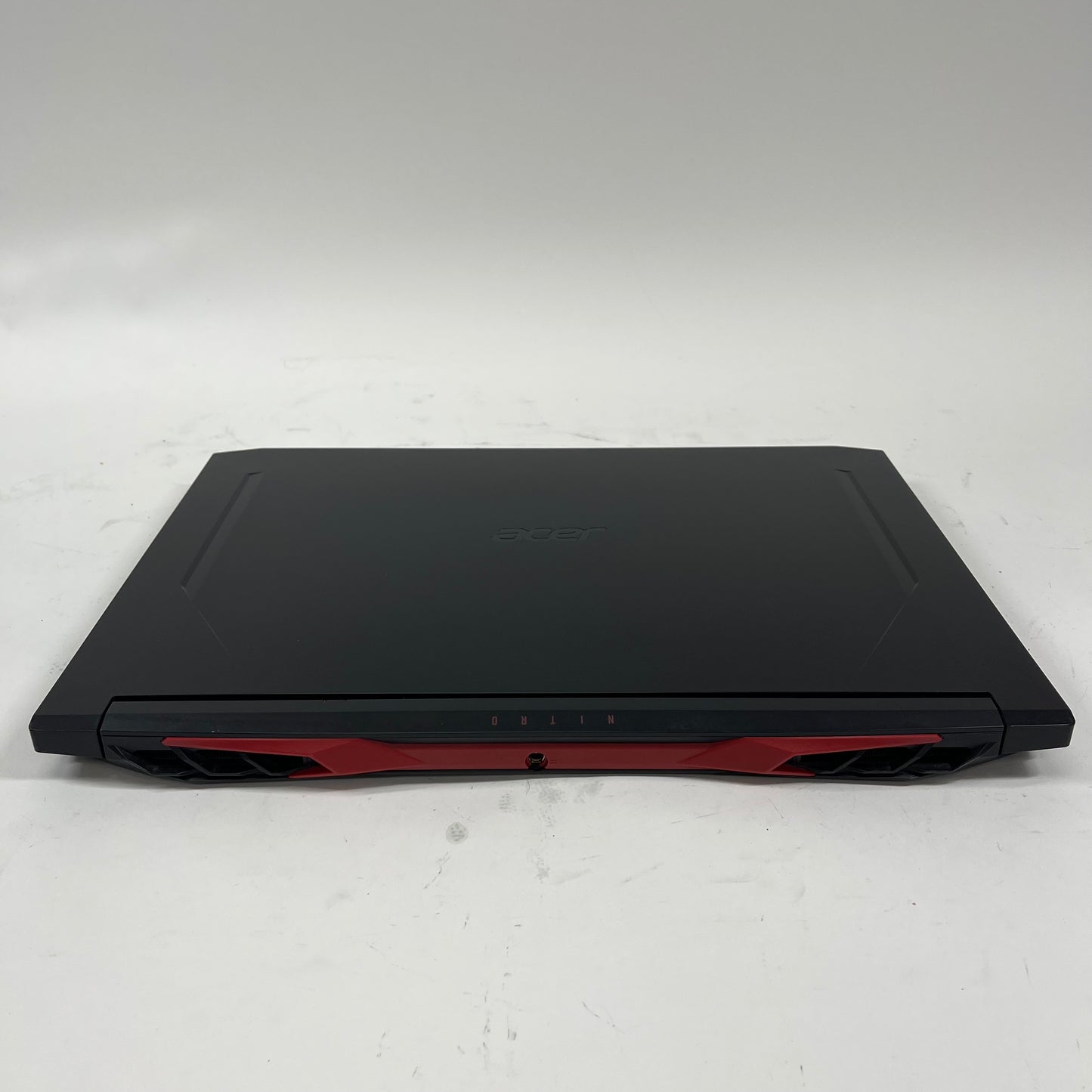 Acer Nitro 5 AN517-52 17.3" i5-10300H 2.5GHz 8GB RAM 512GB SSD GTX 1650 Ti