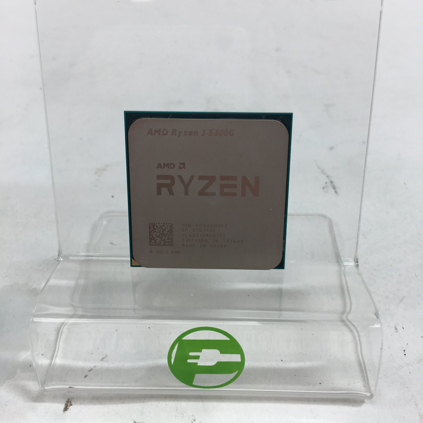 AMD Ryzen 3 5300G 4.00GHz Quad Core 100-000000253 8 Thread AM4