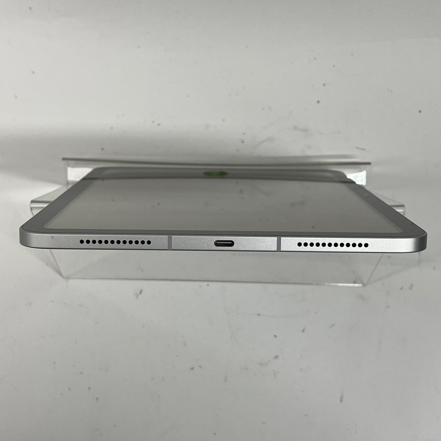 Unlocked Apple iPad 10th Gen 64GB Silver MQ6J3LL/A