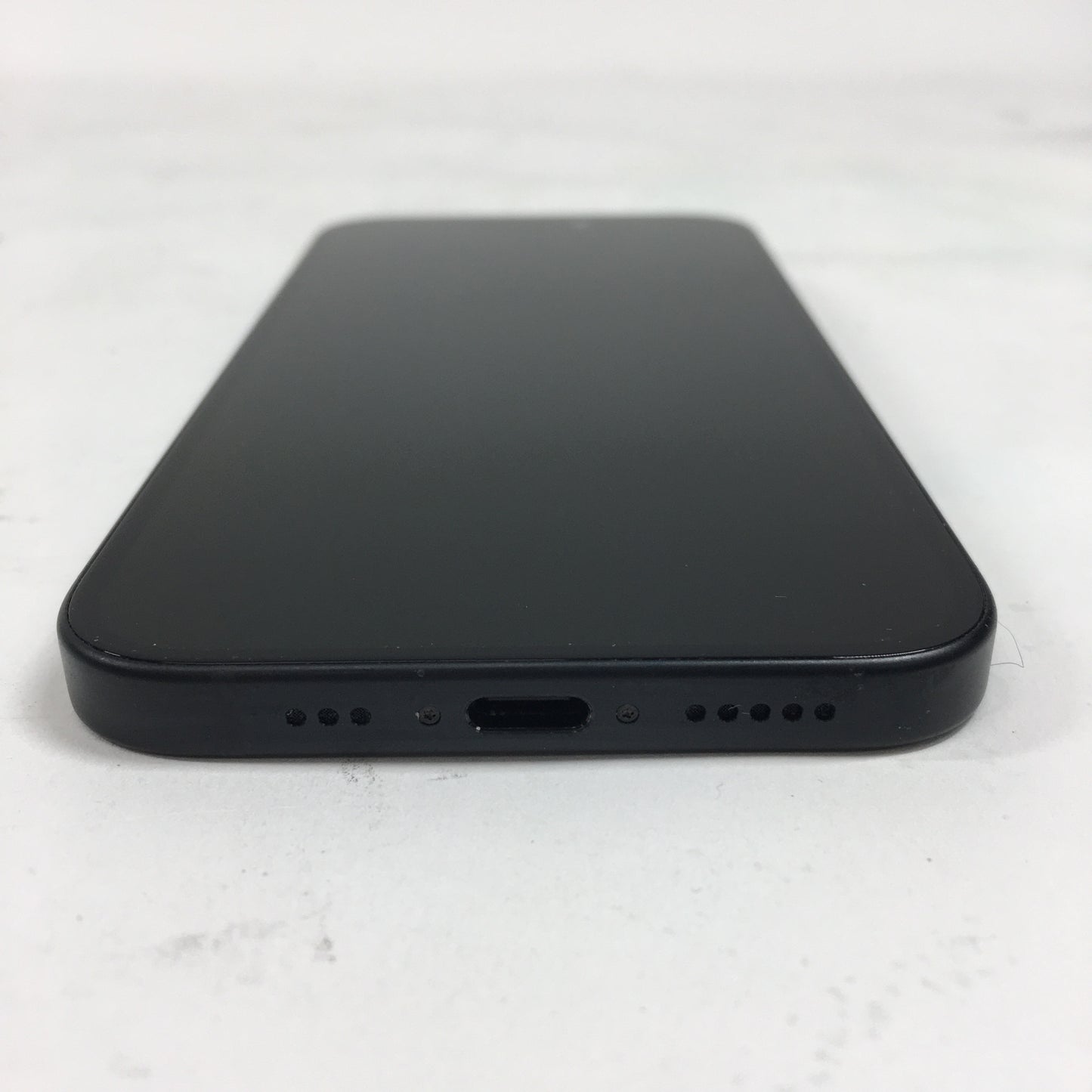 Factory Unlocked Apple iPhone 15 128GB Black MTLV3LL/A