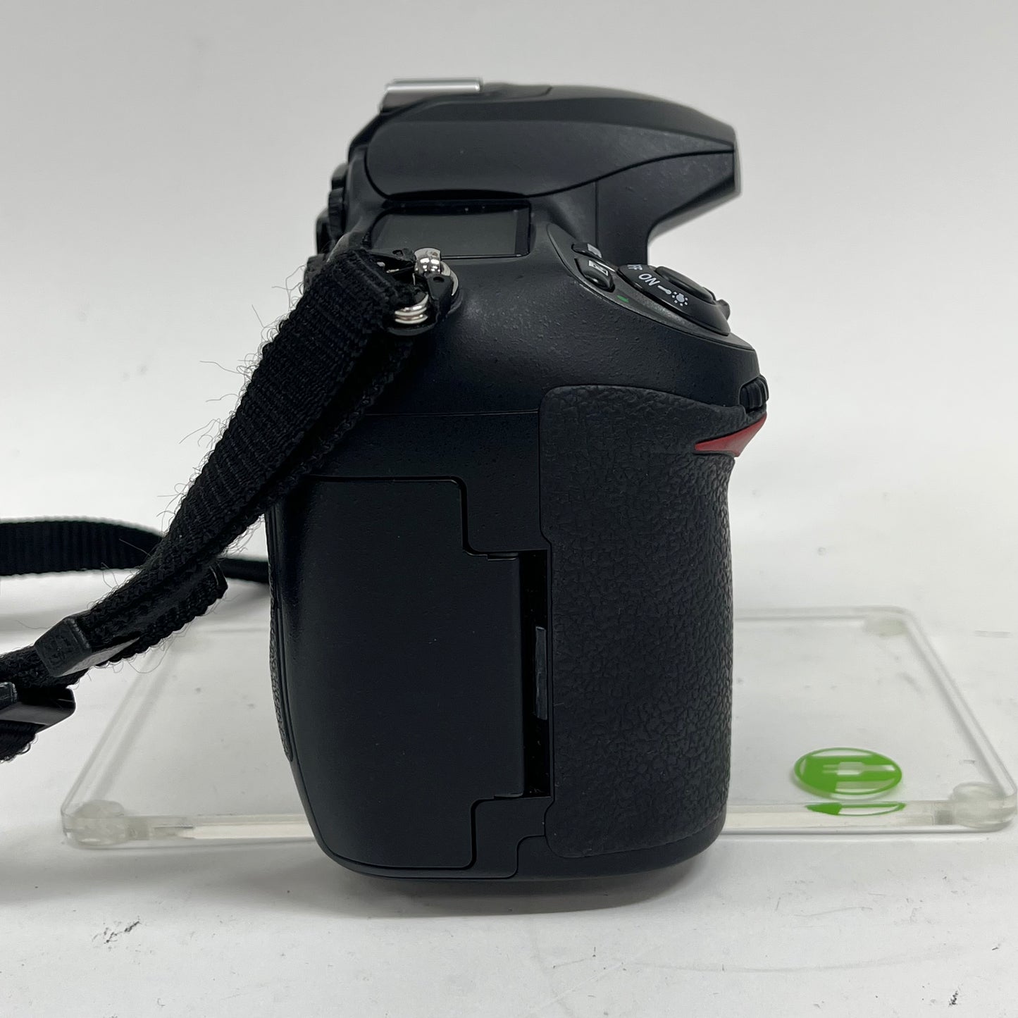 Nikon D200 10.2MP Digital SLR DSLR Camera 100,000 Shutter Count