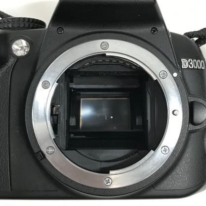Nikon D3000 10.2MP Digital SLR DSLR Camera