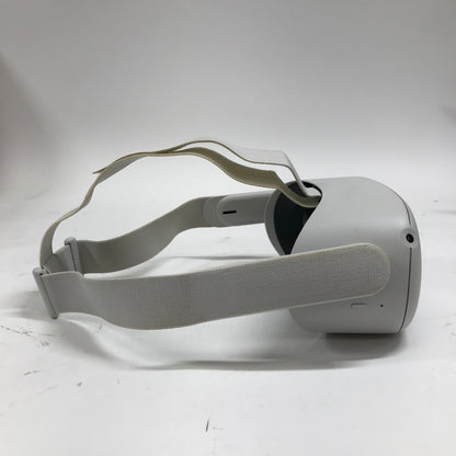 Oculus Quest 2 128GB Standalone All-in-One VR Headset KW49CM