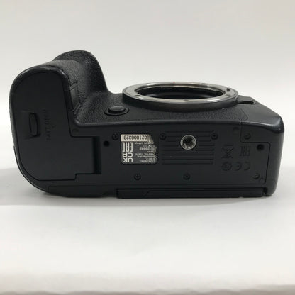 Broken Canon EOS R6 32.5MP Full Frame Mirrorless Digital Camera