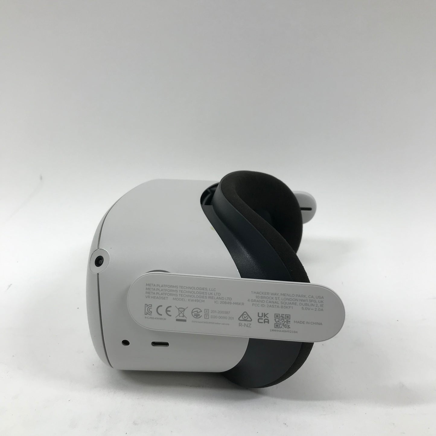 Meta Quest 2 256GB Standalone All-in-One VR Headset KW49CM